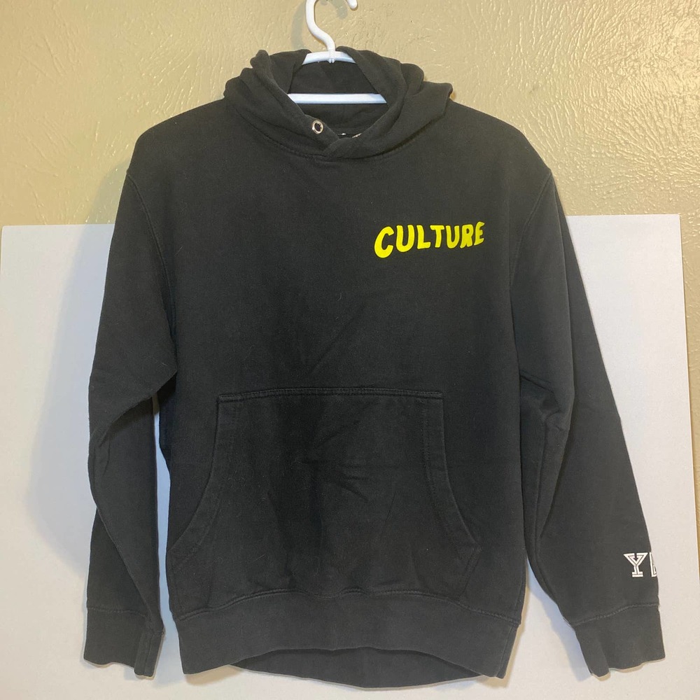 YRN Migos Culture Young Rich Nation Drop Top  Sweatshirt Hoodie Size Small Adult